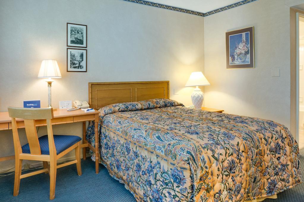 Saga Motor Hotel Pasadena Chambre photo