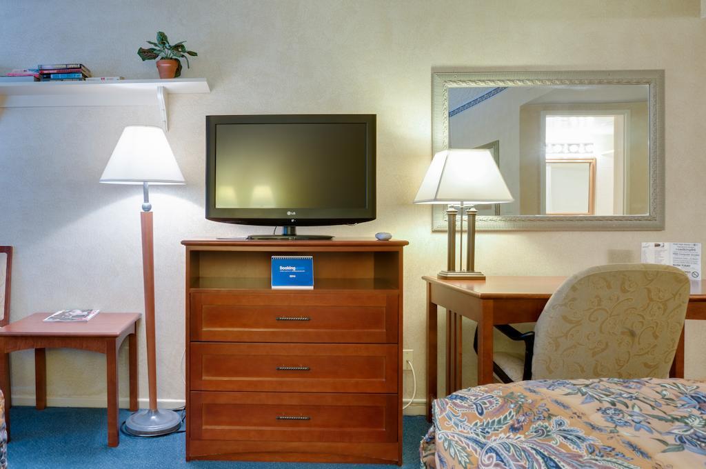 Saga Motor Hotel Pasadena Chambre photo